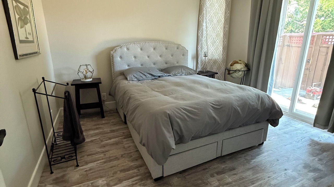 Photo of Bedroom in Redwood City