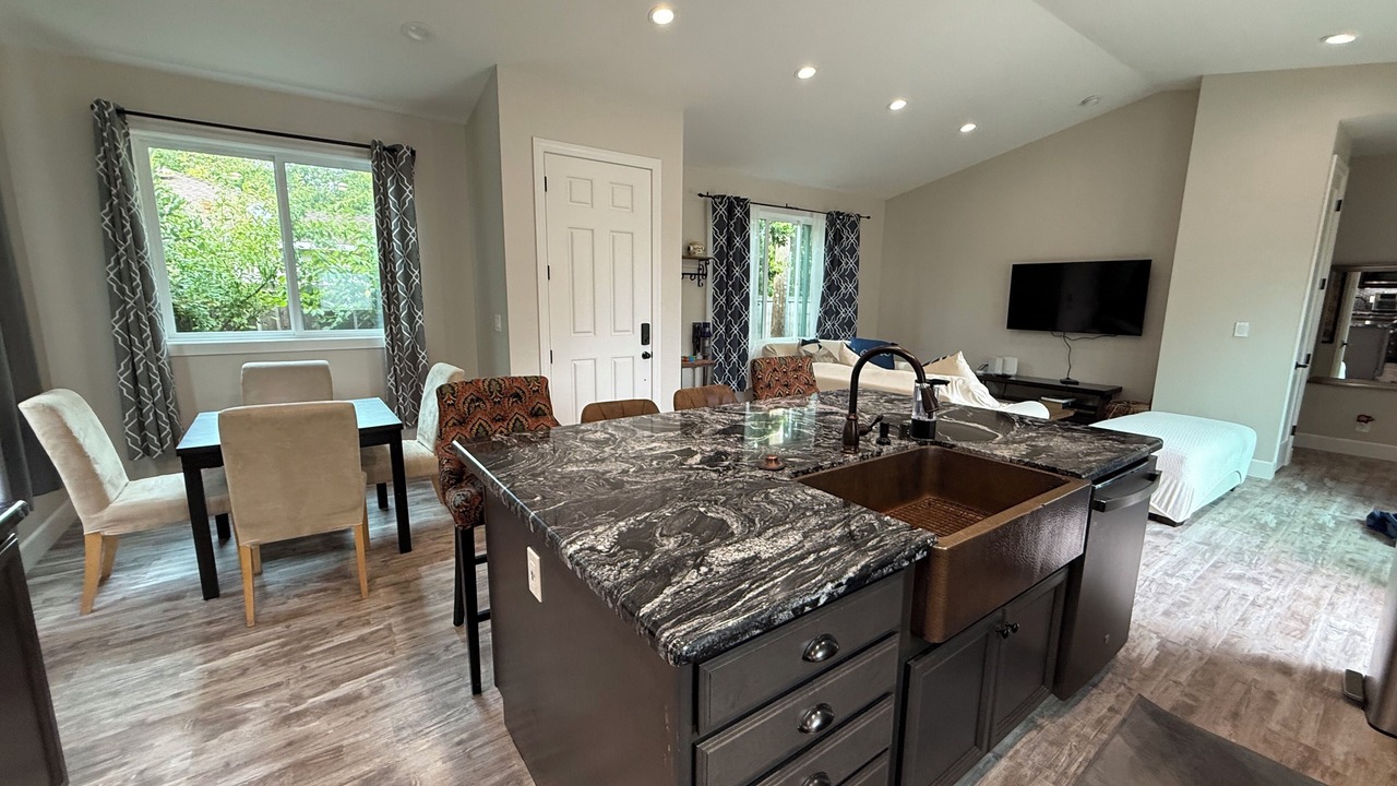 Photo of Bedroom in Redwood City