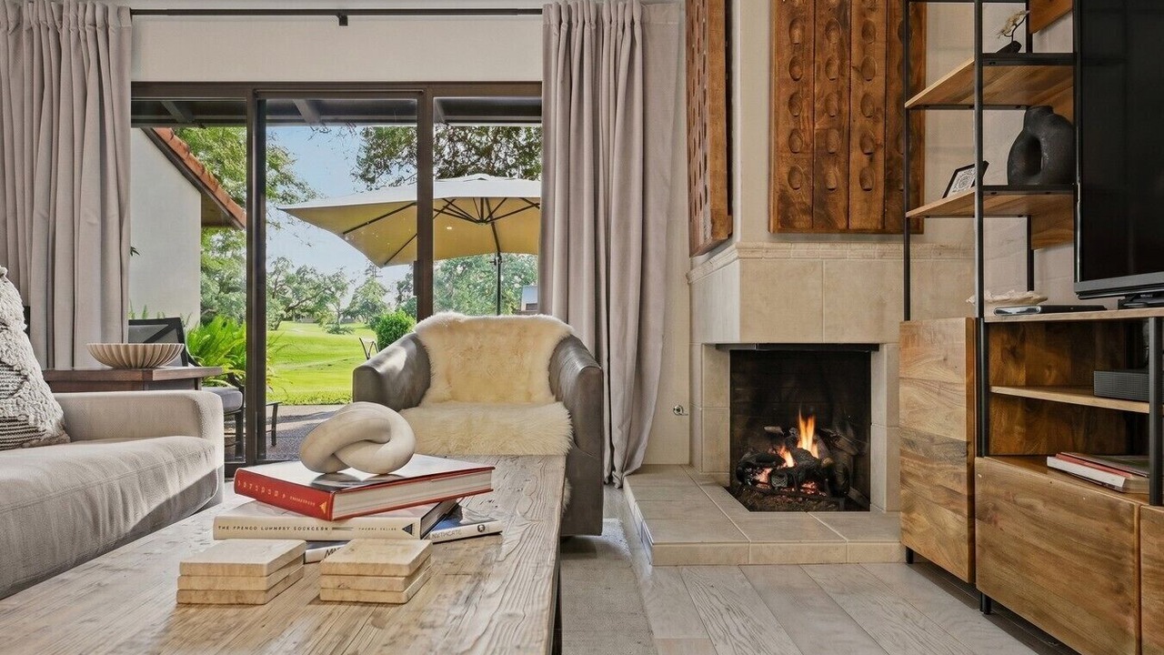 Photo of Livingroom in Napa