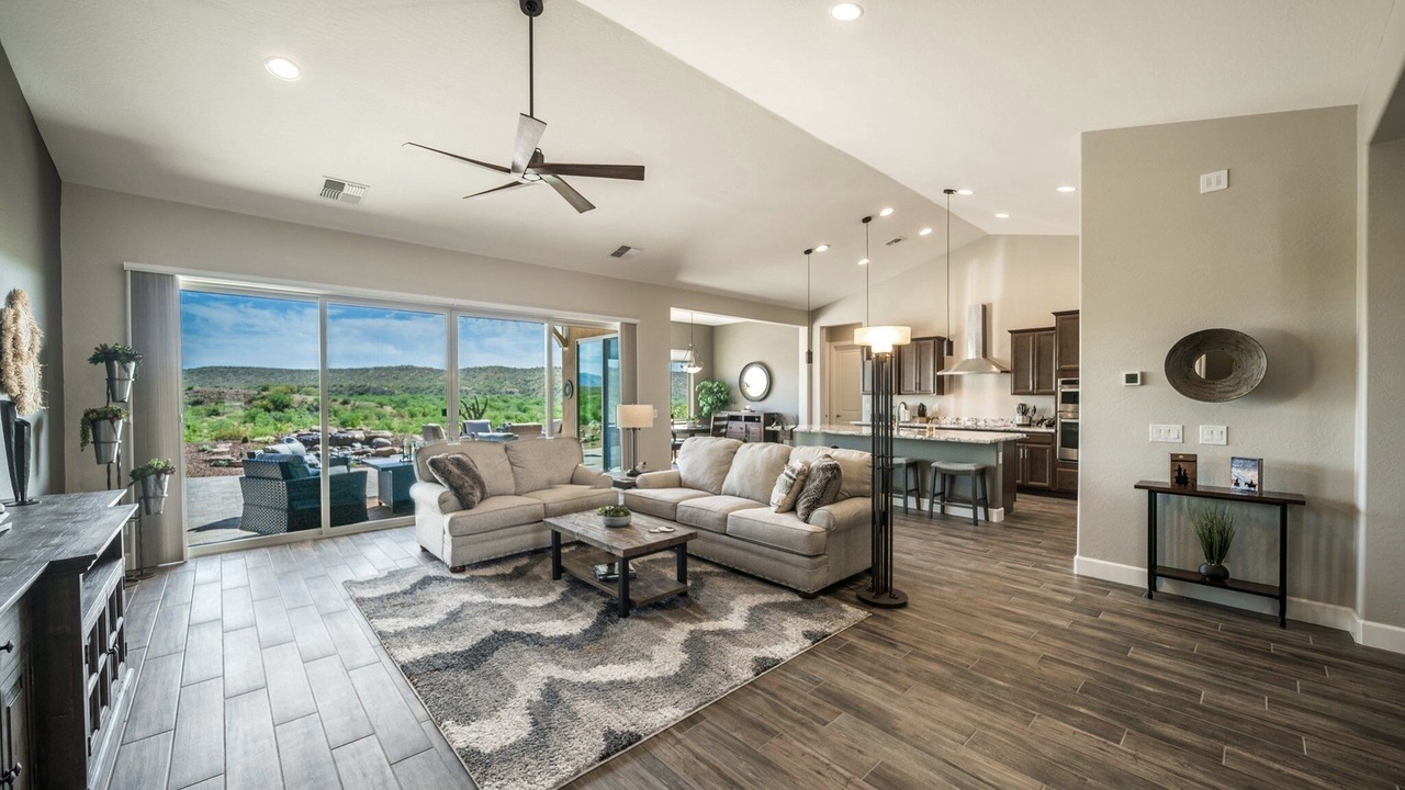 Photo of Livingroom in Wickenburg