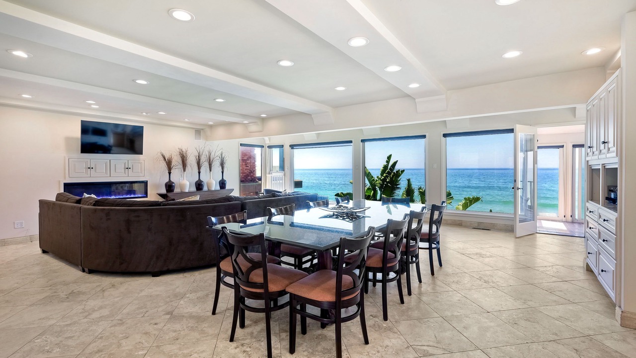 Photo of Bedroom in South Oceanside