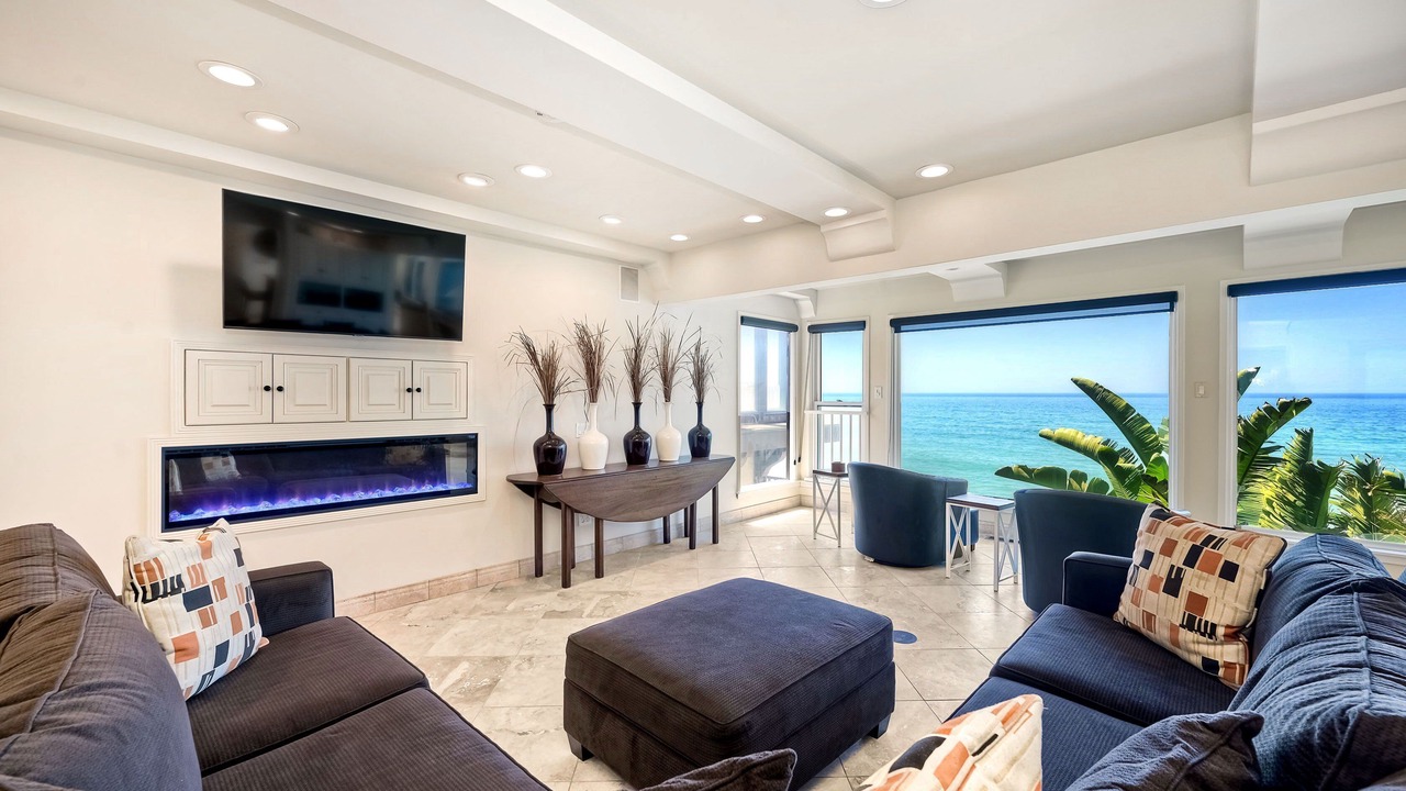 Photo of Livingroom in South Oceanside