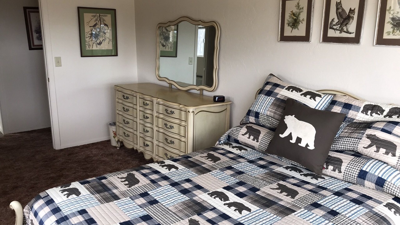 Photo of Bedroom in Highland Pines