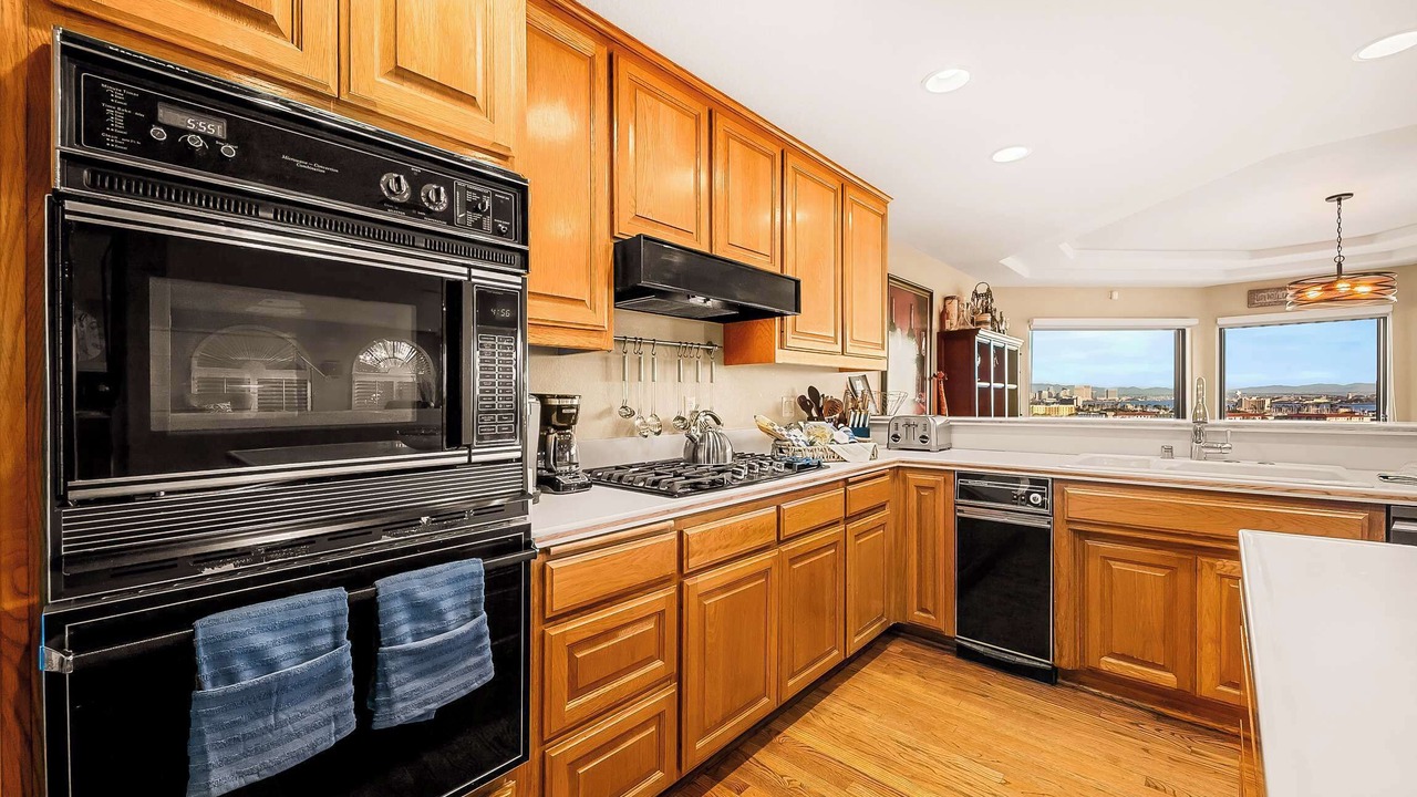 Photo of Kitchen in Roseville - Fleet Ridge