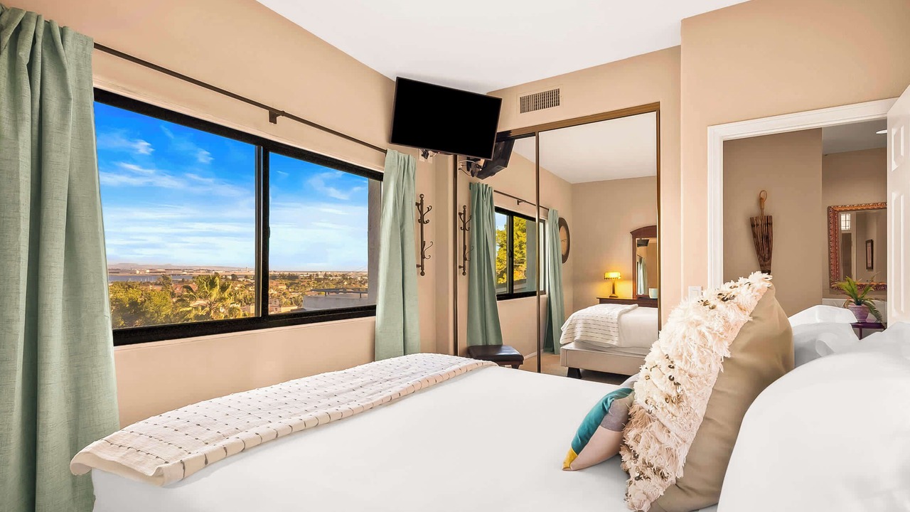Photo of Bedroom in Roseville - Fleet Ridge
