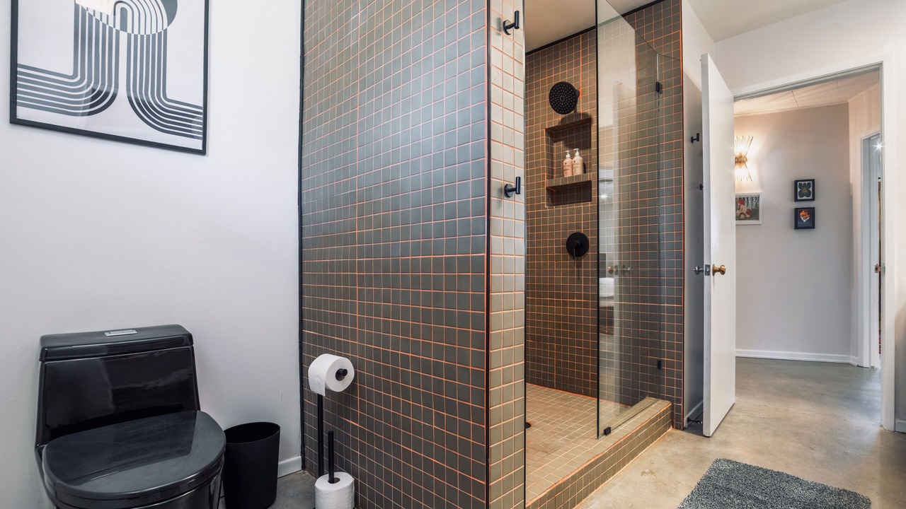 Photo of Bathroom in Yucca Valley