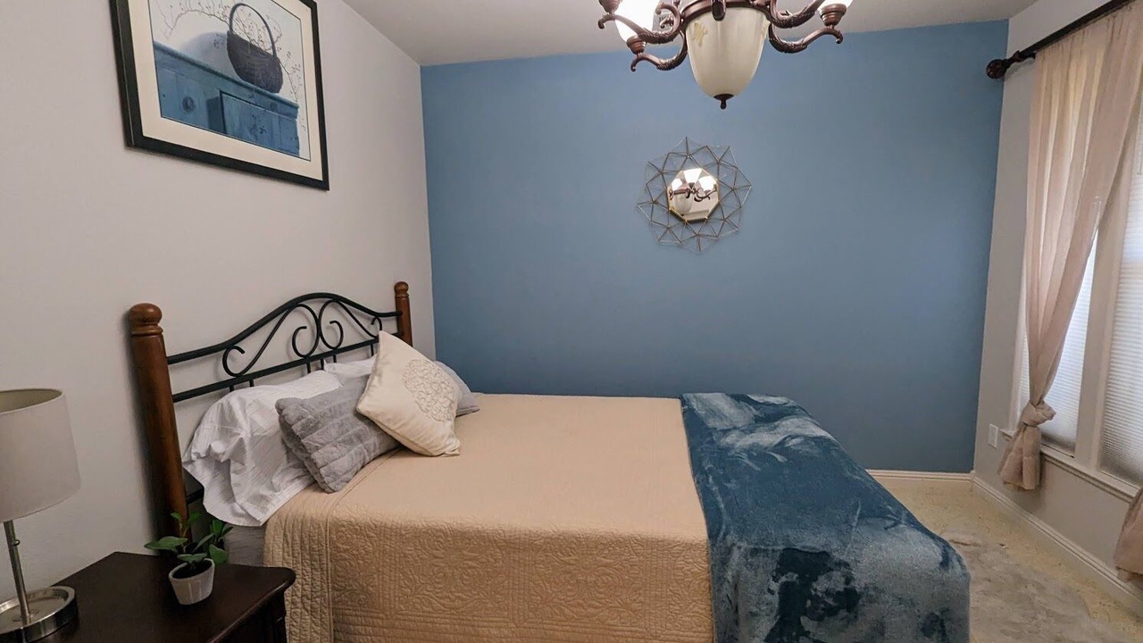 Photo of Bedroom in Redding
