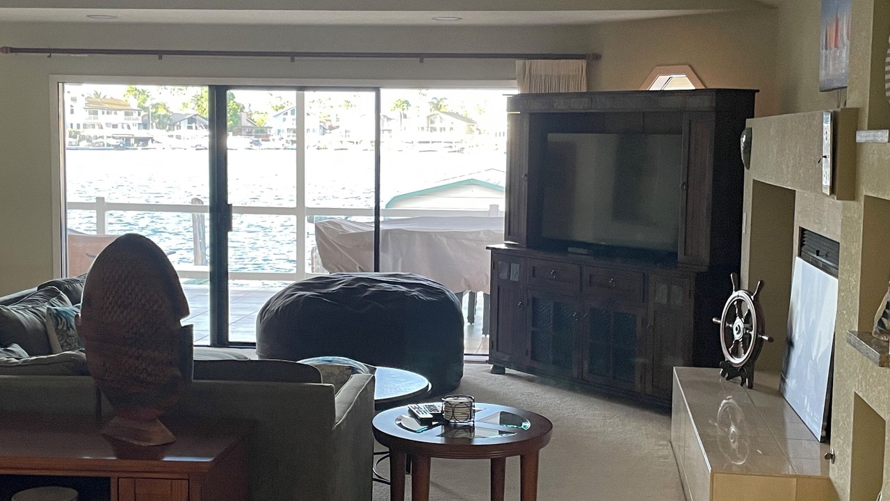 Photo of Livingroom in Discovery Bay