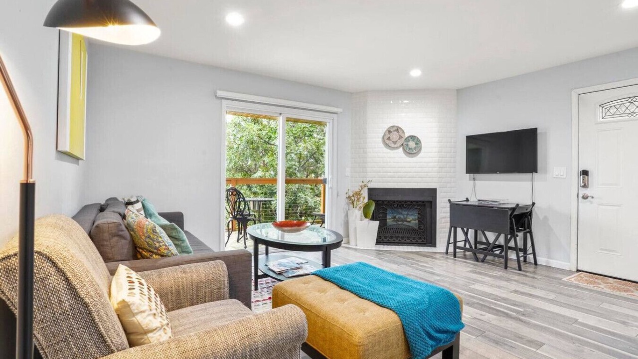 Photo of Livingroom in Mission Hills