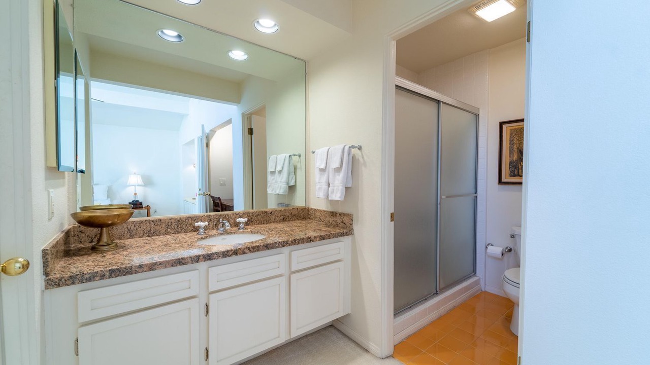Photo of Bathroom in Indian Canyon
