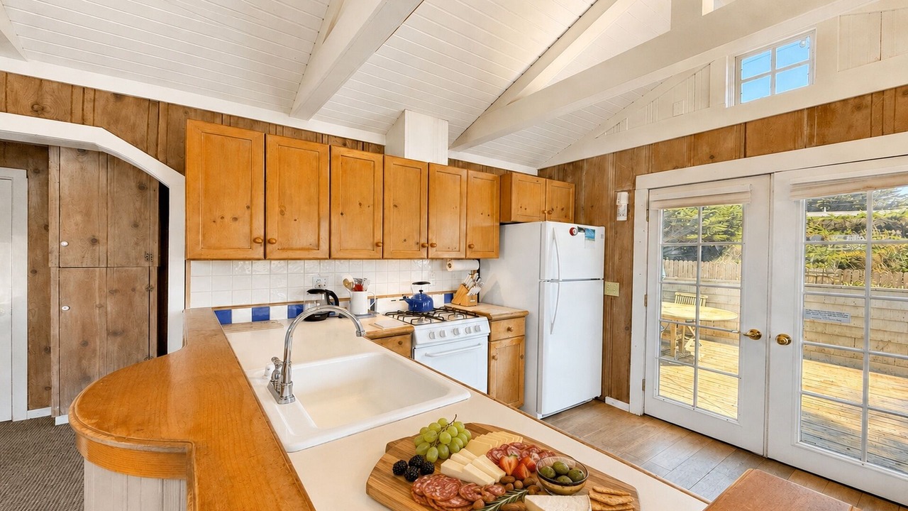 Photo of Kitchen in Salmon Creek