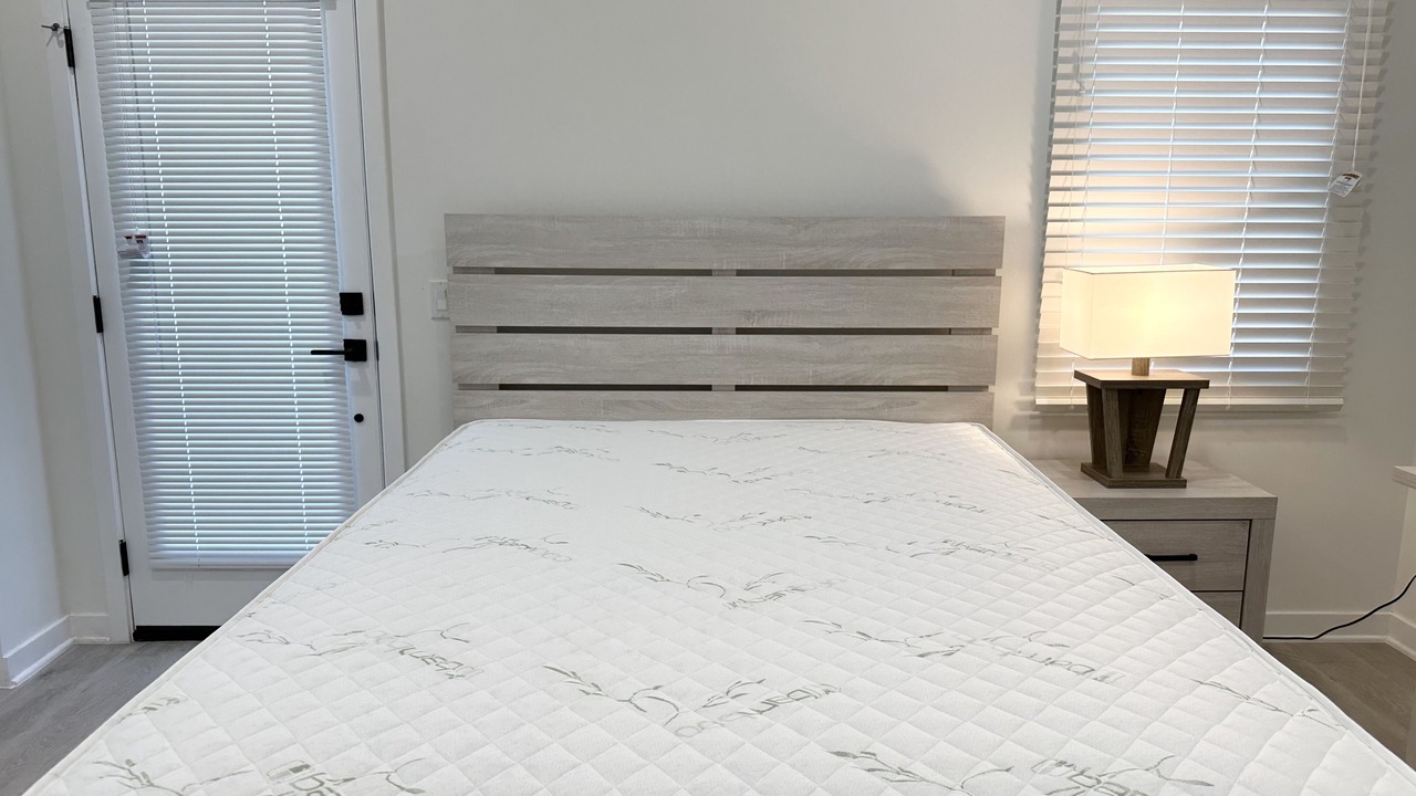 Photo of Bedroom in Lamanda Park