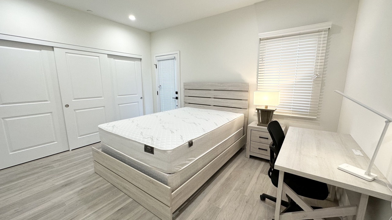 Photo of Bedroom in Lamanda Park