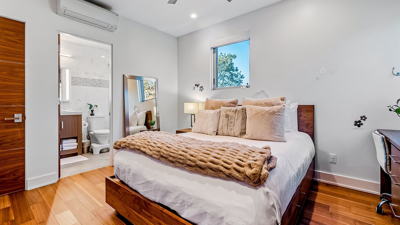 Photo of Bedroom in Del Mar Heights