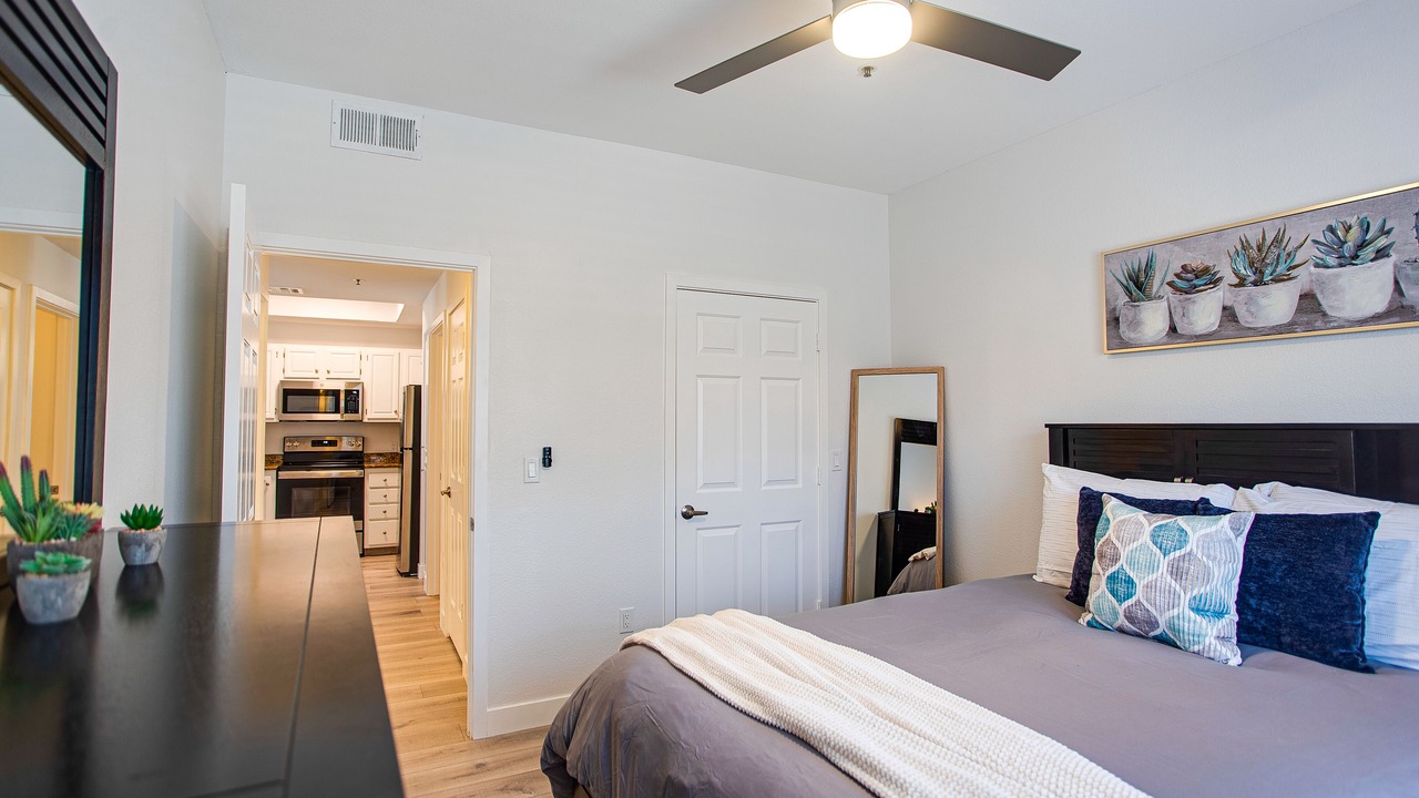 Photo of Bedroom in Central Scottsdale