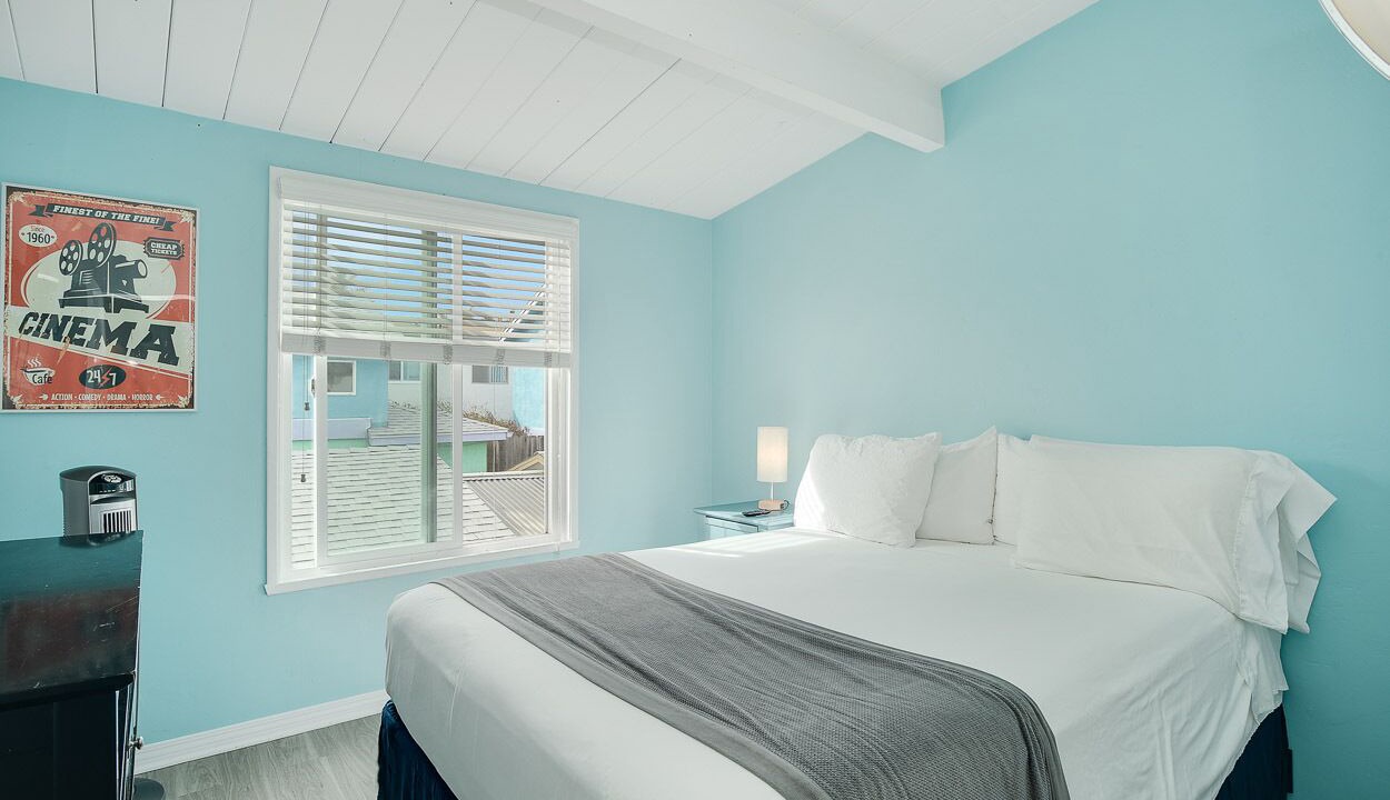 Photo of Bedroom in Ocean Beach