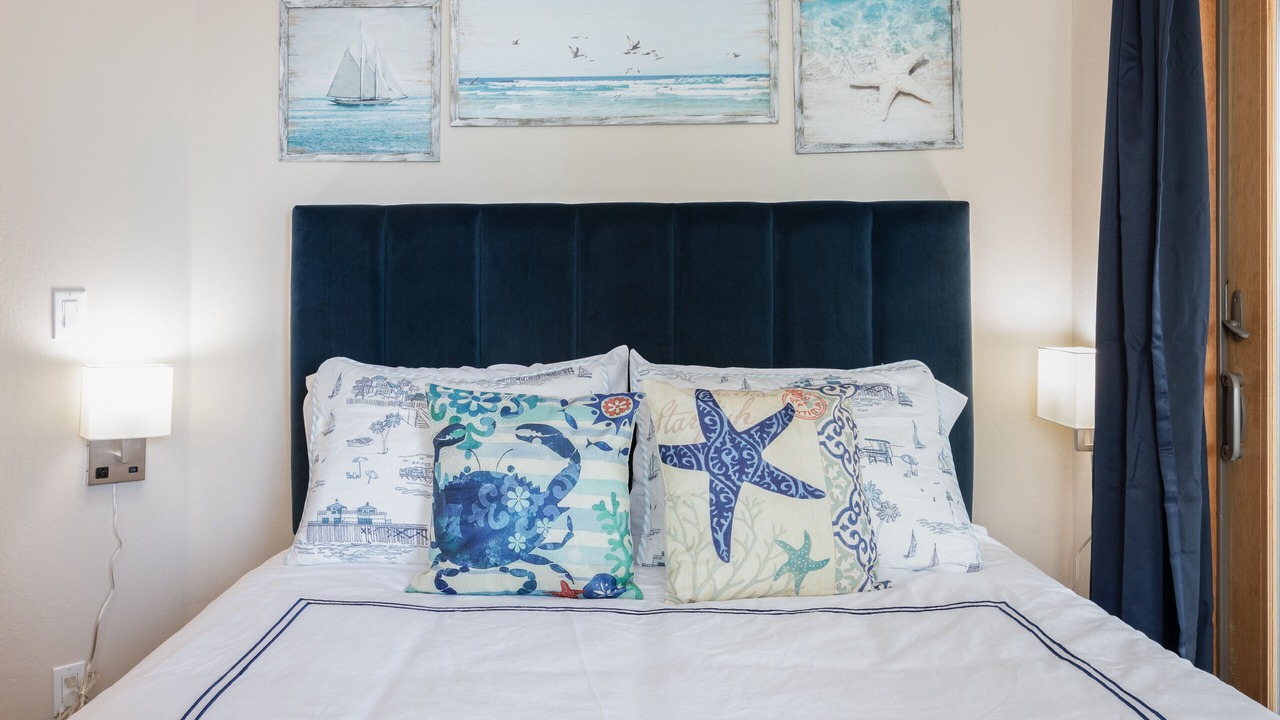 Photo of Bedroom in El Granada