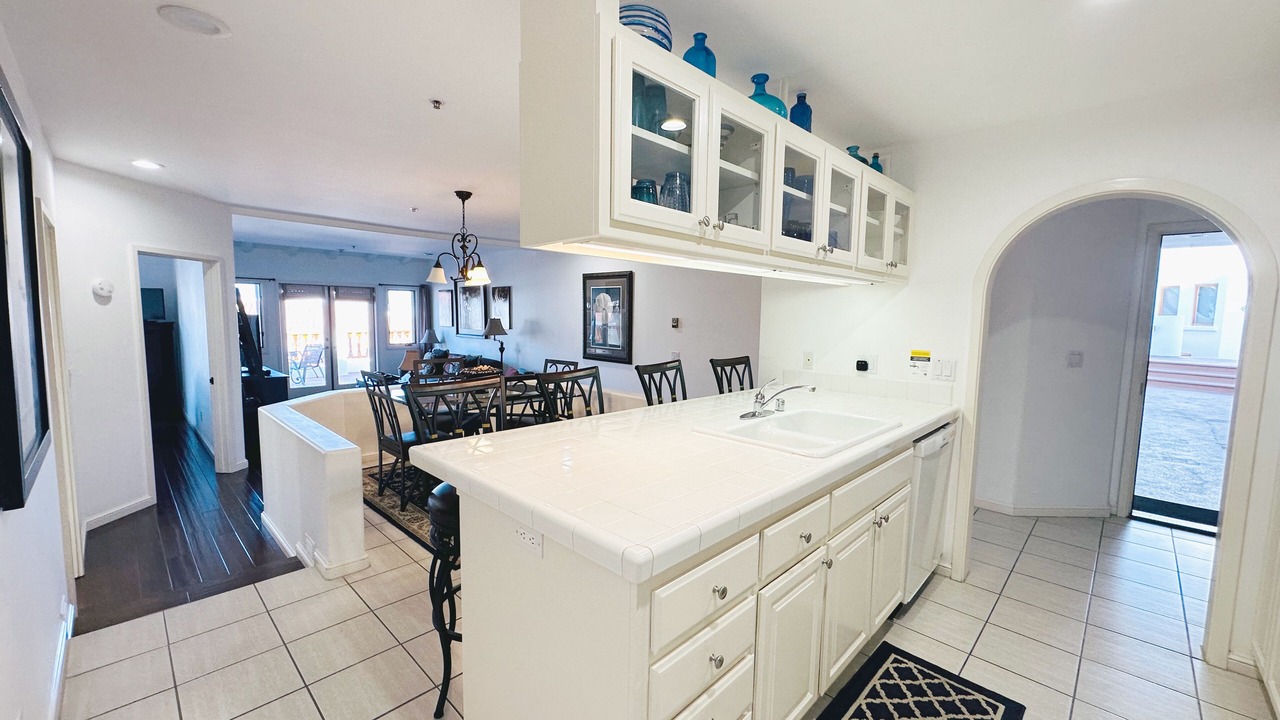 Photo of Kitchen in Avalon