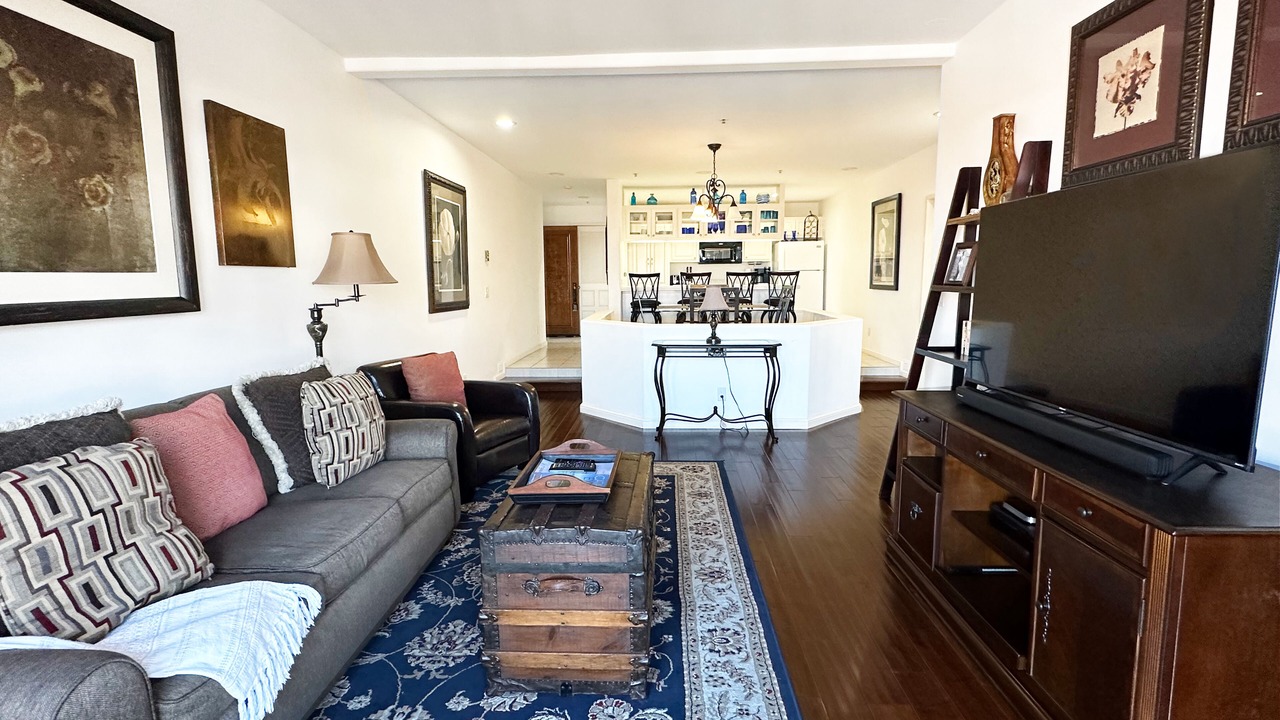 Photo of Livingroom in Avalon