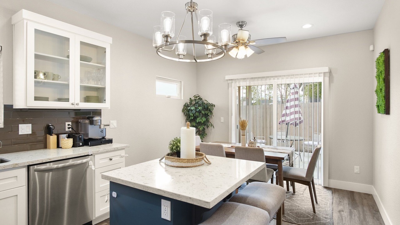 Photo of Kitchen in North Oak Park
