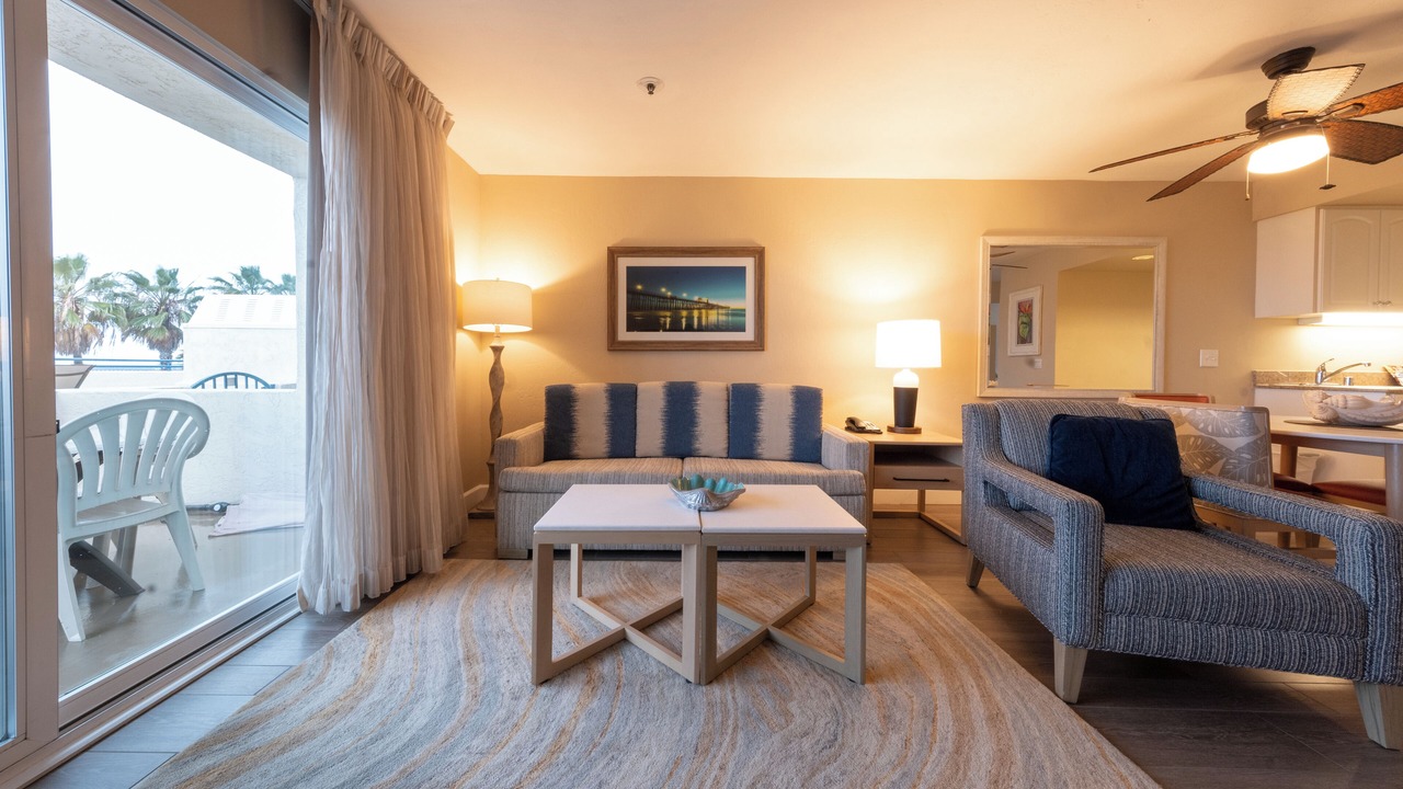 Photo of Livingroom in Townsite