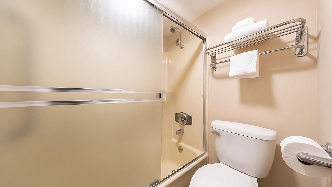 Photo of Bathroom in Townsite