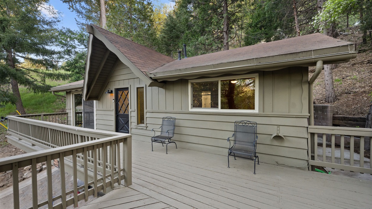 Photo of Patio Balcony in Crestline