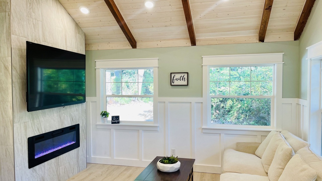 Photo of Livingroom in Hoopa