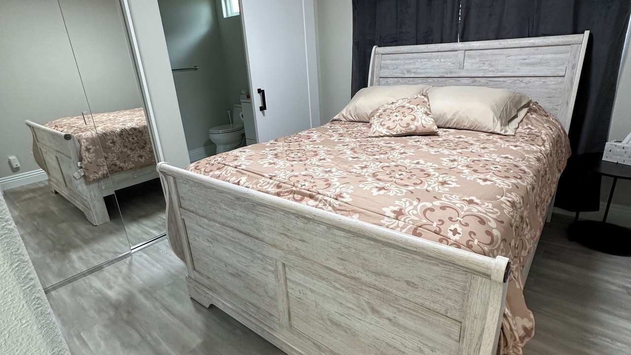 Photo of Bedroom in Del Mar Heights