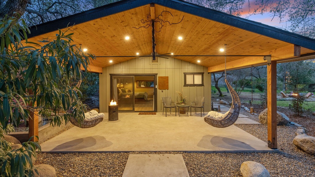 Photo of Patio Balcony in Three Rivers