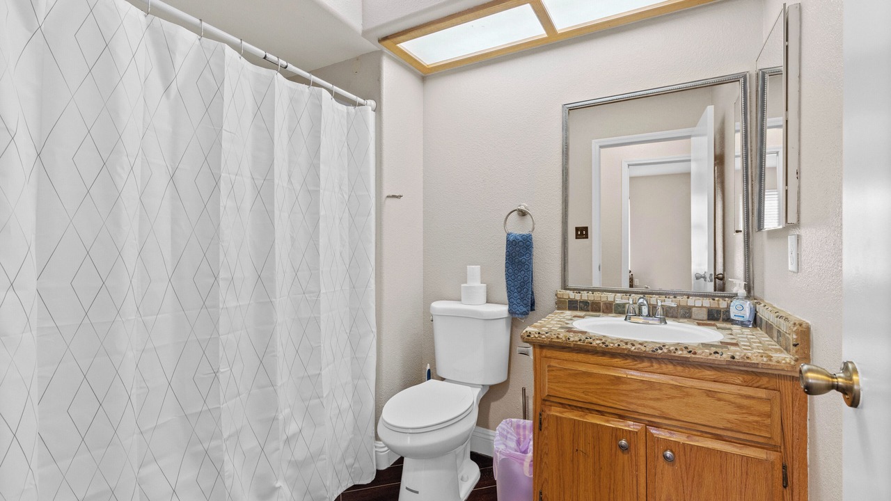 Photo of Bathroom in Pumpkin Center
