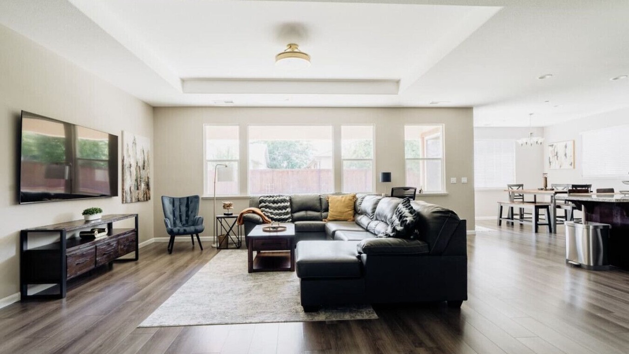 Photo of Livingroom in Chico