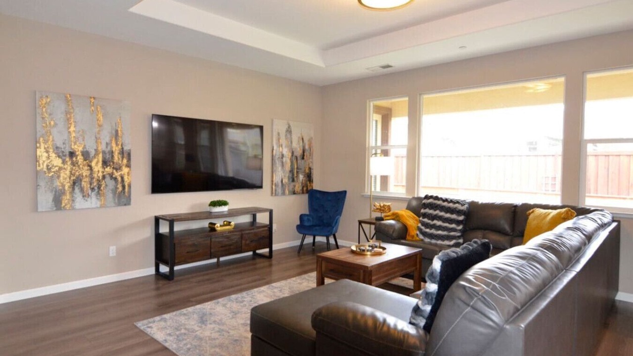 Photo of Livingroom in Chico