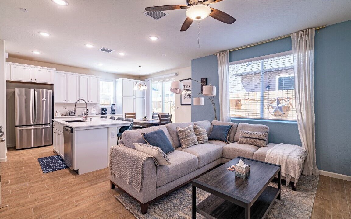 Photo of Livingroom in Raisin