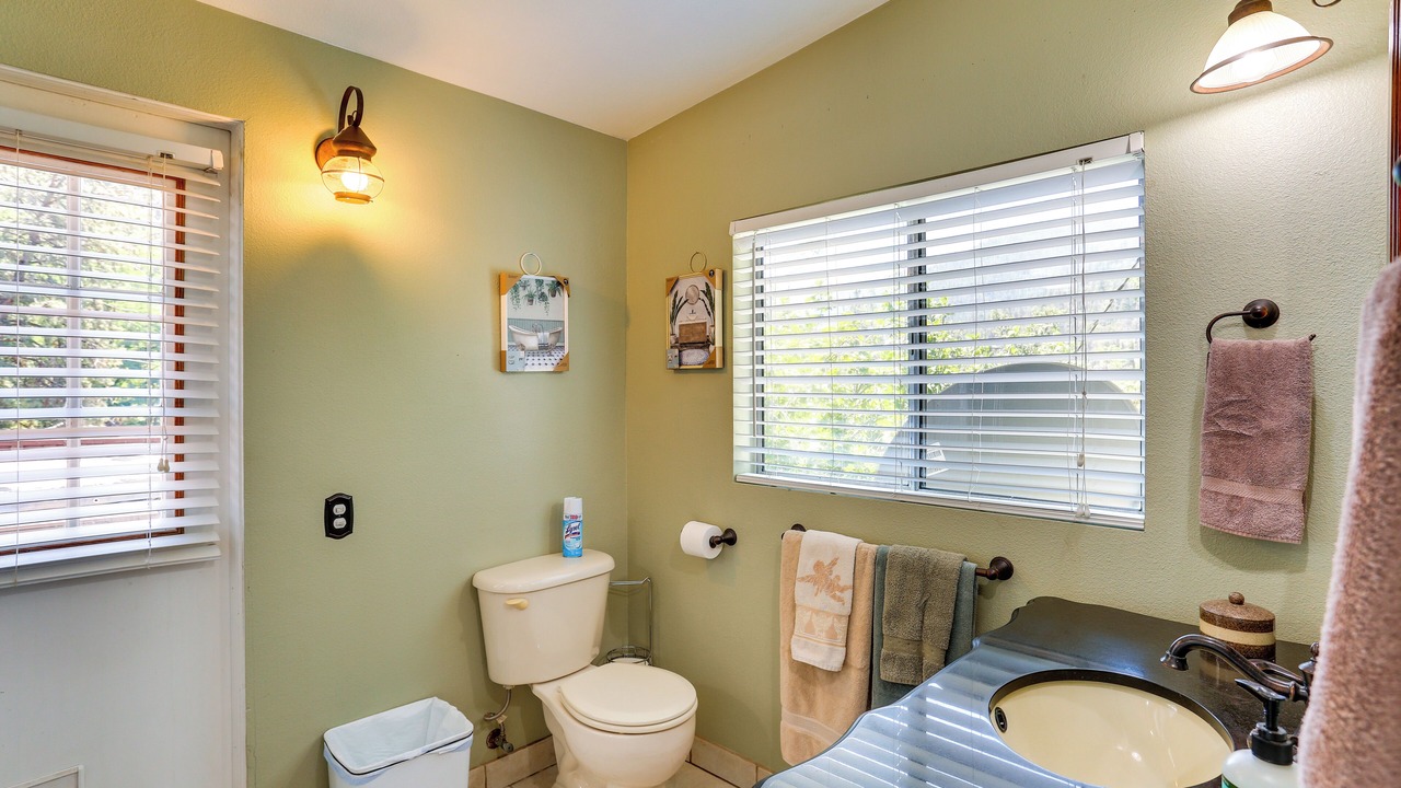Photo of Bathroom in Big Bar