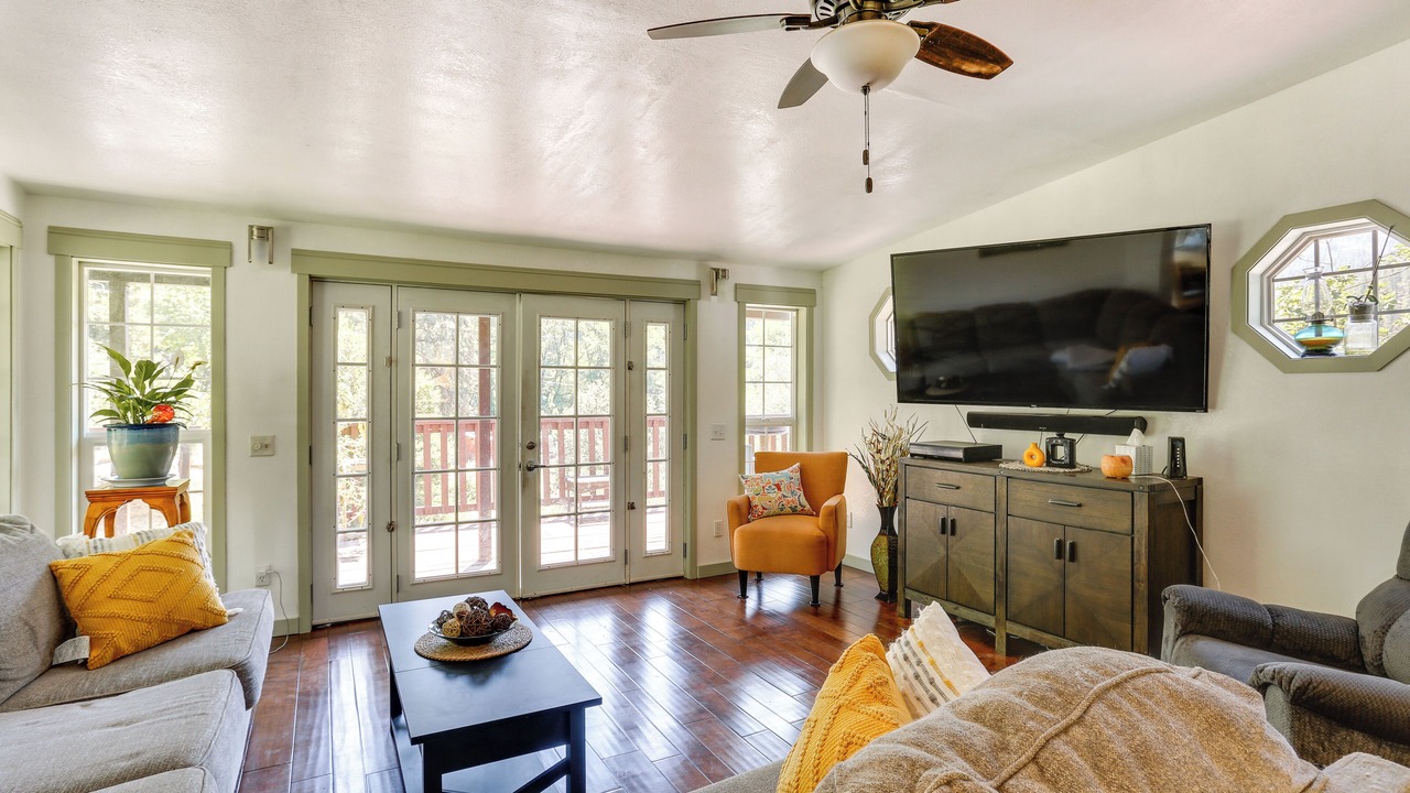Photo of Bedroom in Big Bar