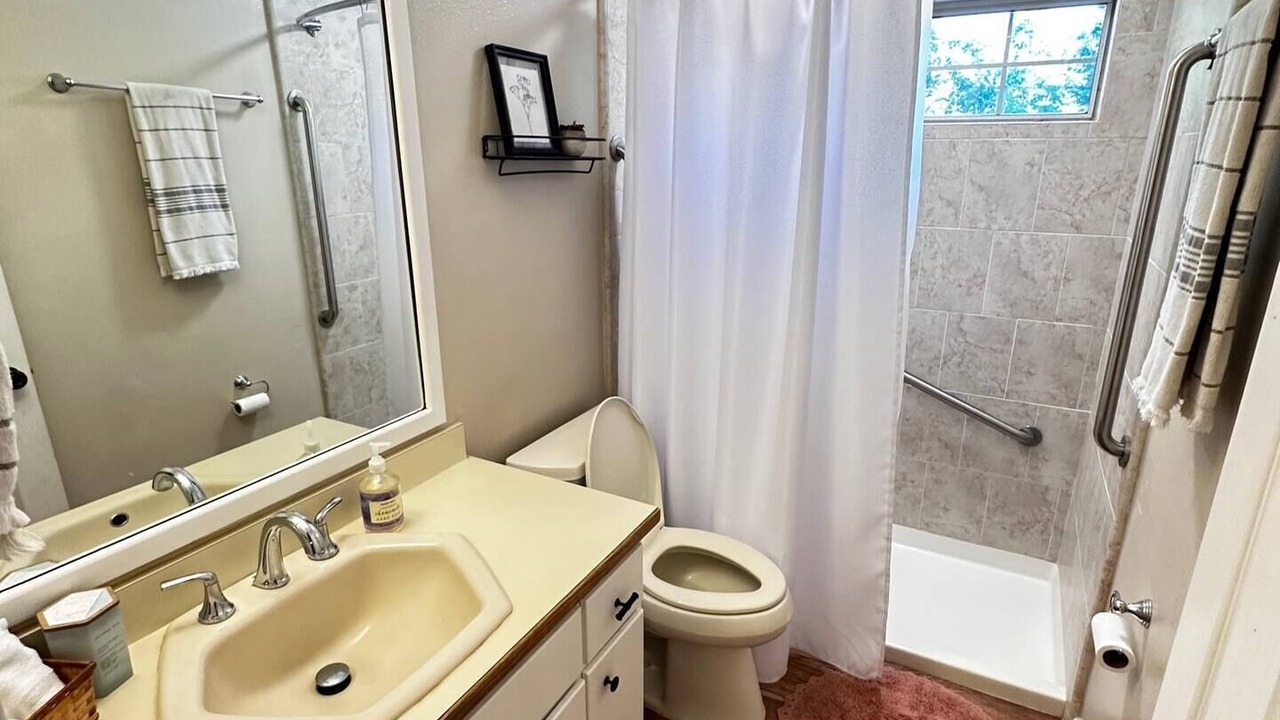 Photo of Bathroom in Chico