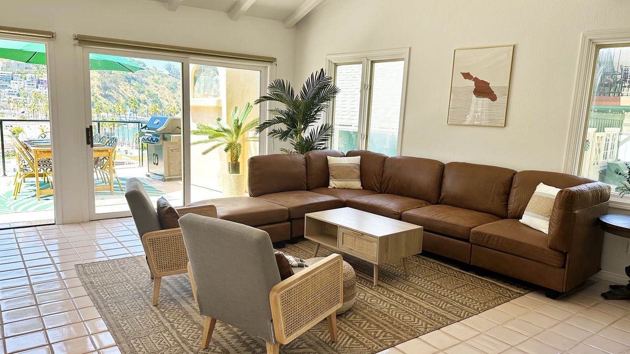 Photo of Bedroom in Avalon