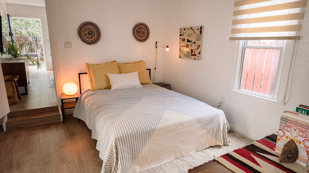 Photo of Bedroom in Mid City