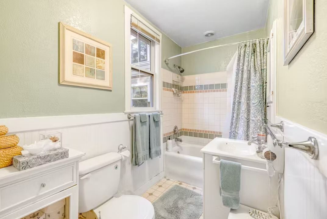 Photo of Bathroom in Northwood