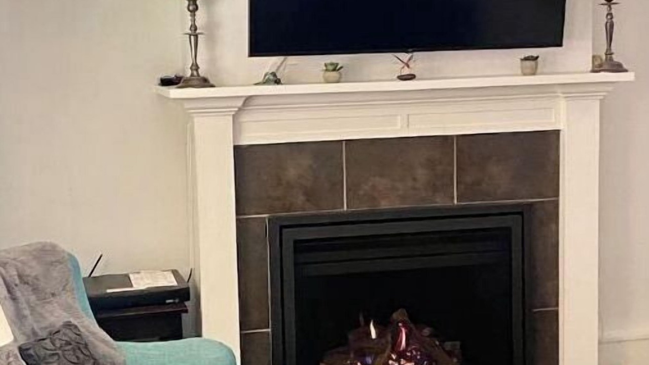 Photo of Livingroom in Nevada City