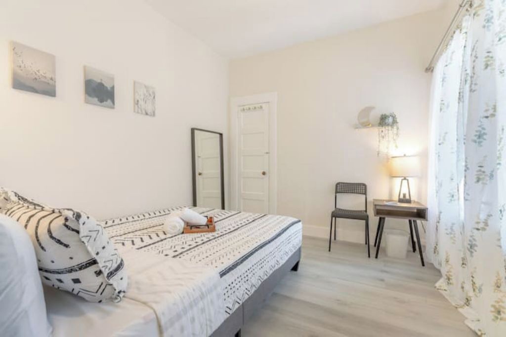 Photo of Bedroom in Mosswood