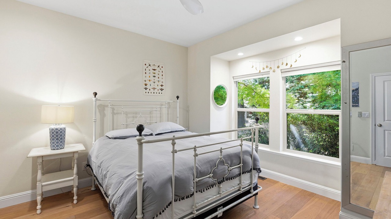 Photo of Bedroom in Sonoma
