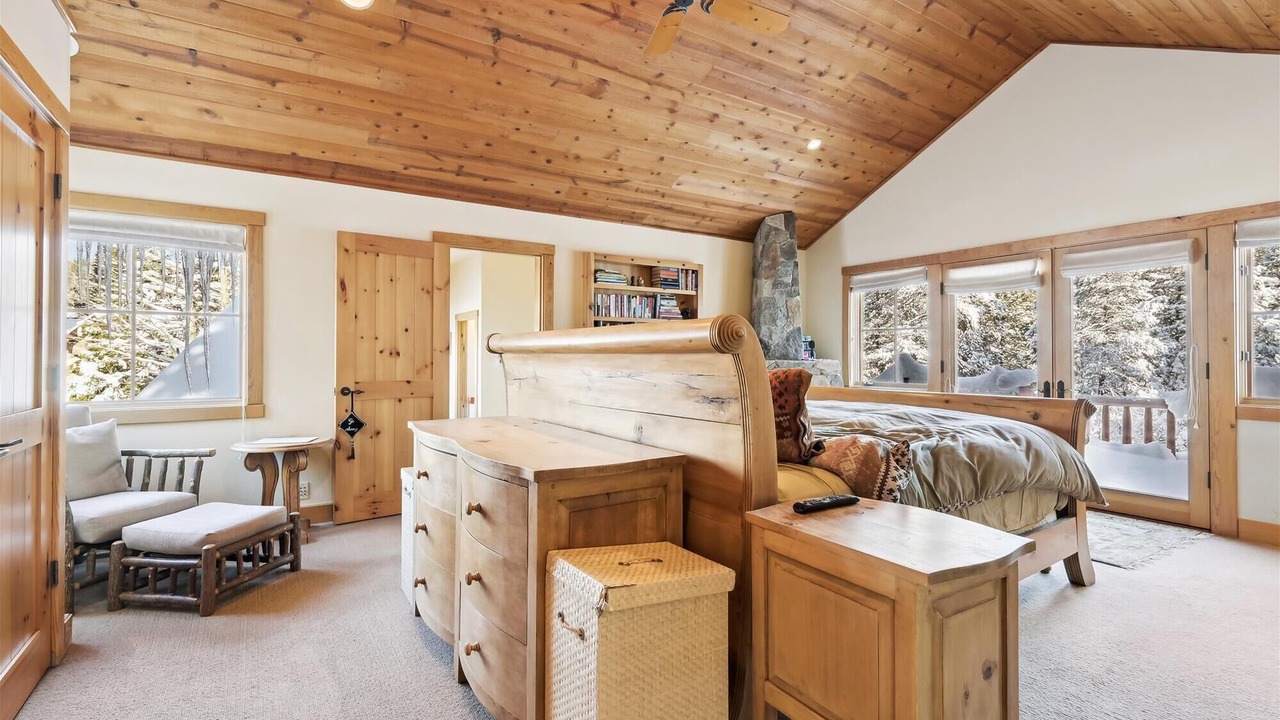 Photo of Bedroom in Olympic Valley