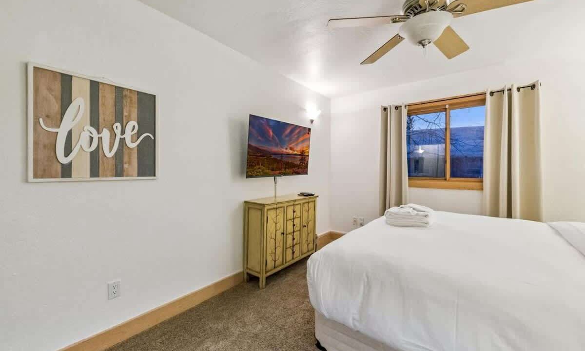 Photo of Bedroom in Montgomery Estates