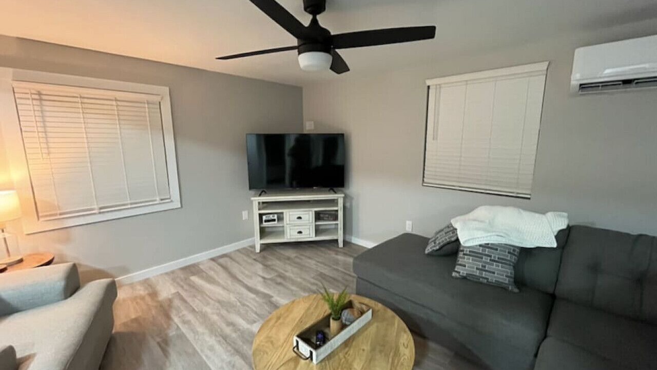 Photo of Livingroom in Chico