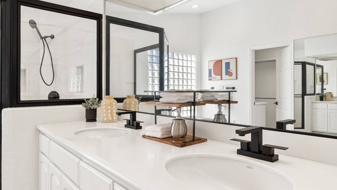 Photo of Bathroom in Palm Desert
