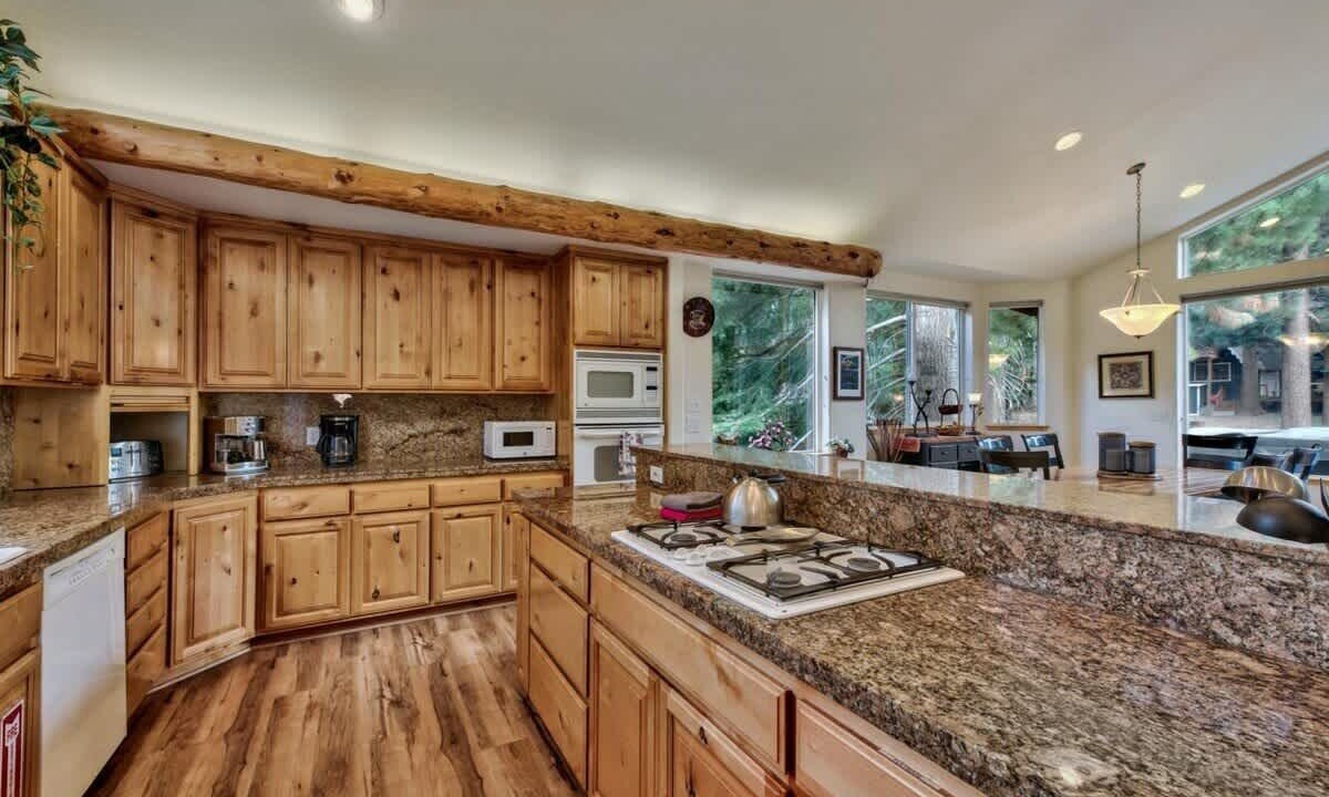 Photo of Kitchen in North Upper Truckee