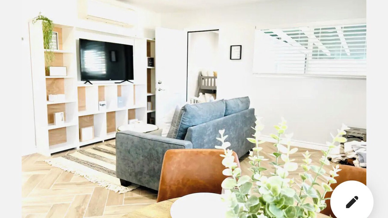 Photo of Livingroom in Central Mission Beach