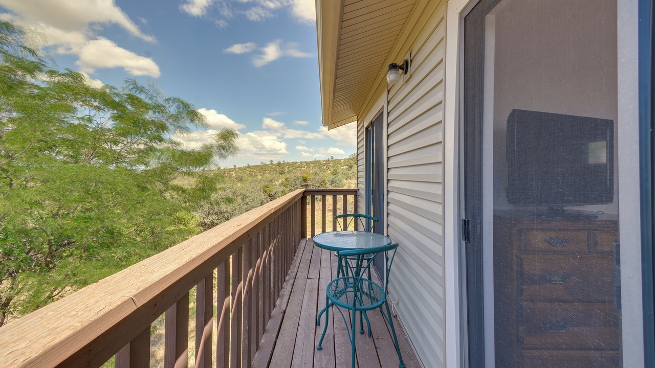 Photo of Patio Balcony in Iron Springs